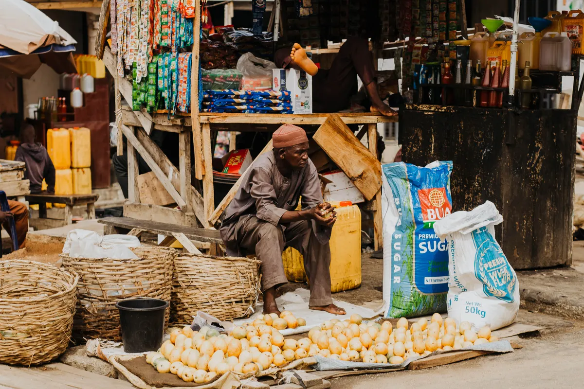 Réalisation Quincaillerie : Approvisionnement quincaillerie — Commerçants